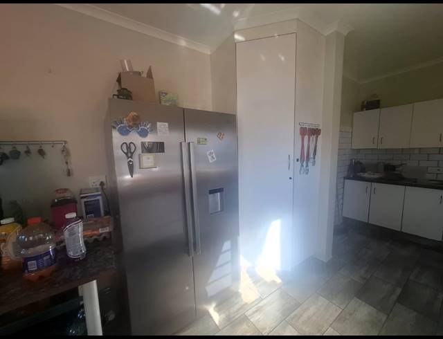 4 BEDROOM HOUSE FOR SALE IN MARGATE BEACH